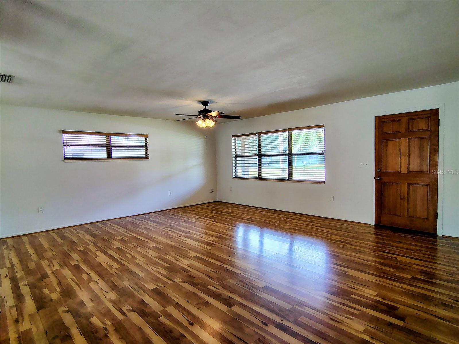 1240 Cr 463 Lake Panasoffkee FL 33538 - LAKE PANASOFFKEE G5114327 image8