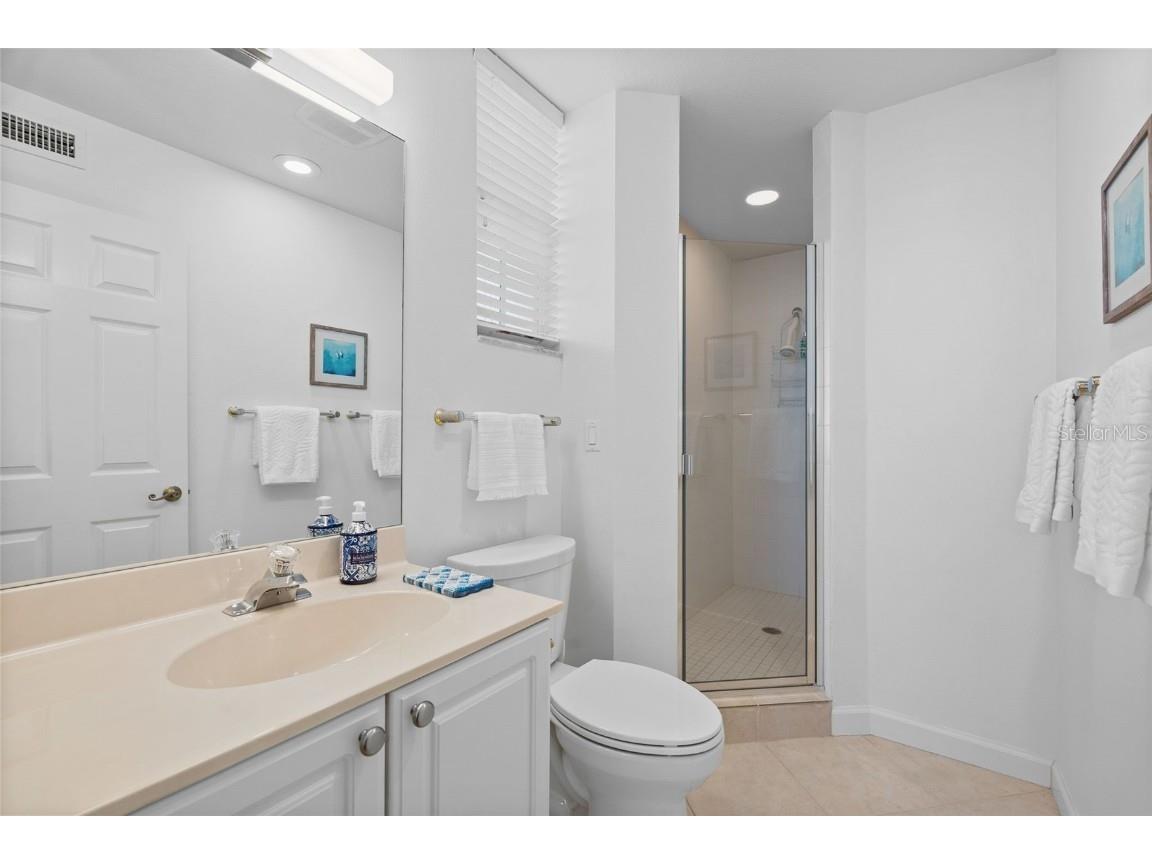 1240 Dolphin Bay Way #401 Sarasota FL 34242 - LITTLE SARASOTA BAY A4658380 image22