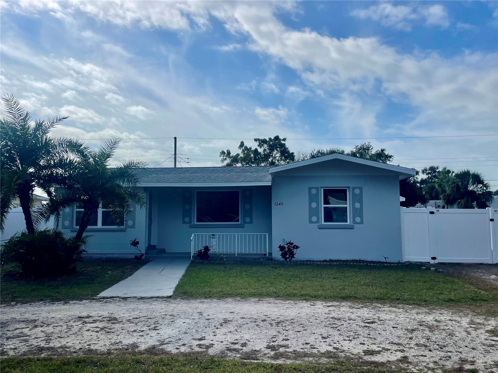 1240 Essex Drive N Saint Petersburg FL 33710 TB8463421 image1