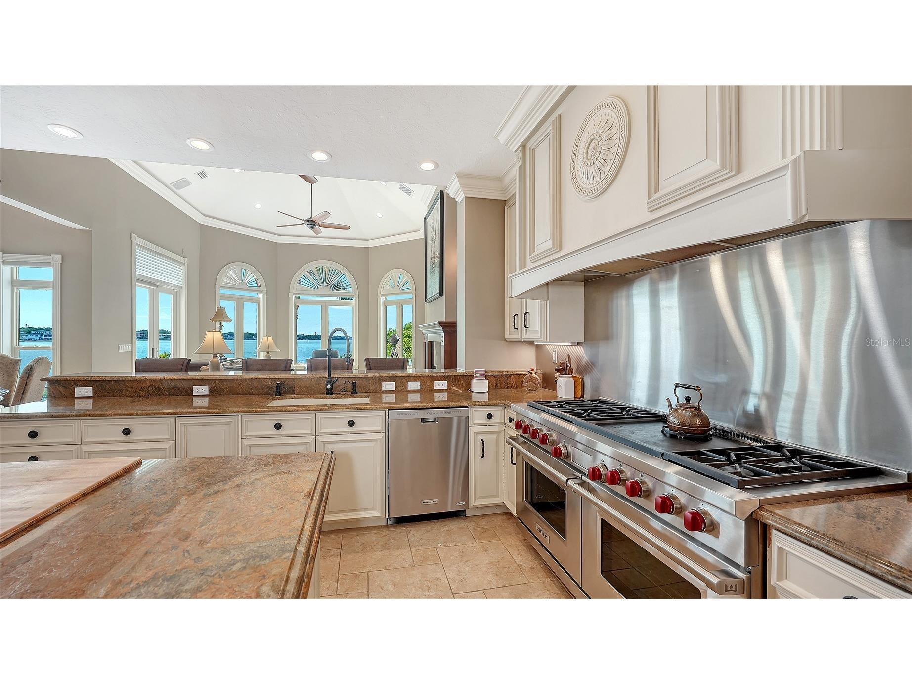 1240 Hillview Drive Sarasota FL 34239 A4688990 image19