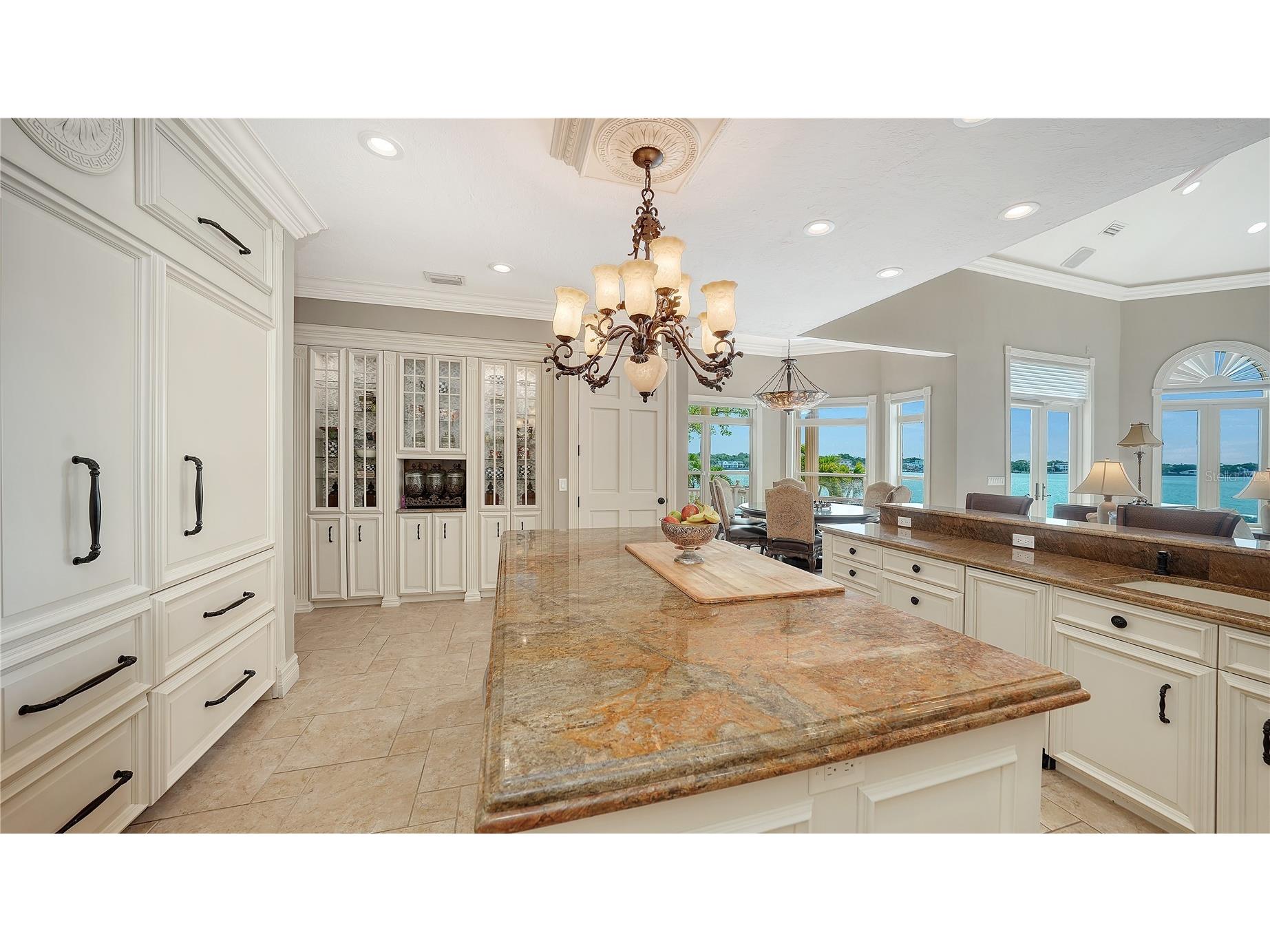 1240 Hillview Drive Sarasota FL 34239 A4688990 image20