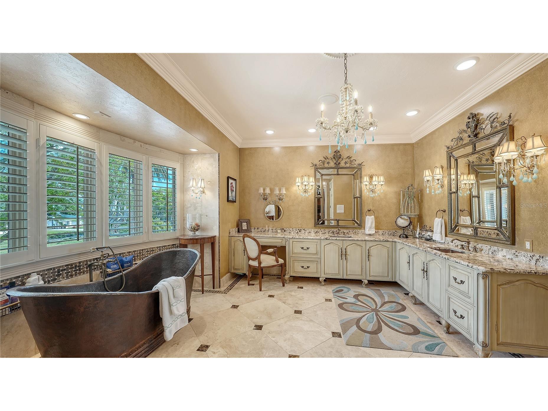 1240 Hillview Drive Sarasota FL 34239 A4688990 image29