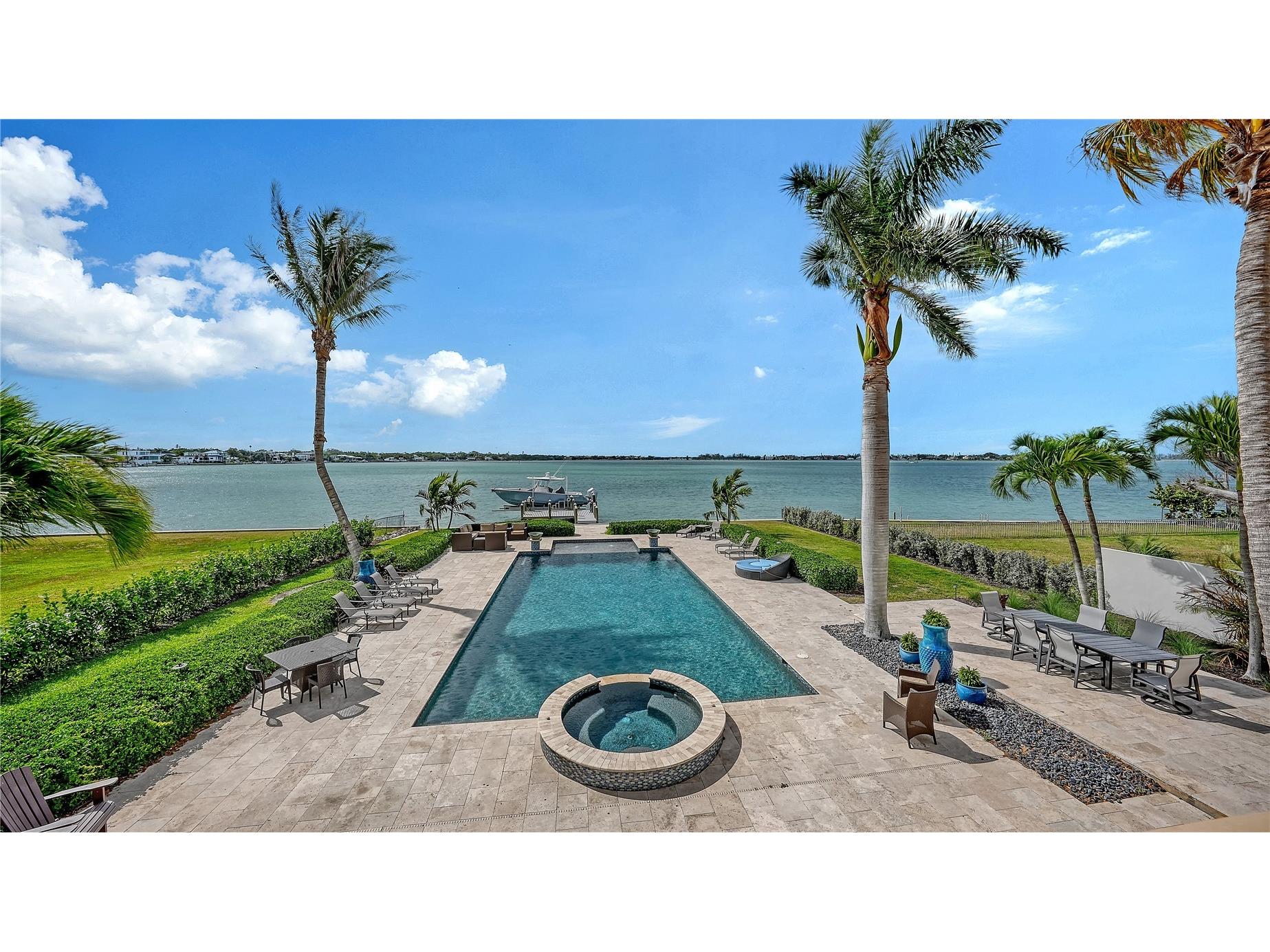 1240 Hillview Drive Sarasota FL 34239 A4688990 image46