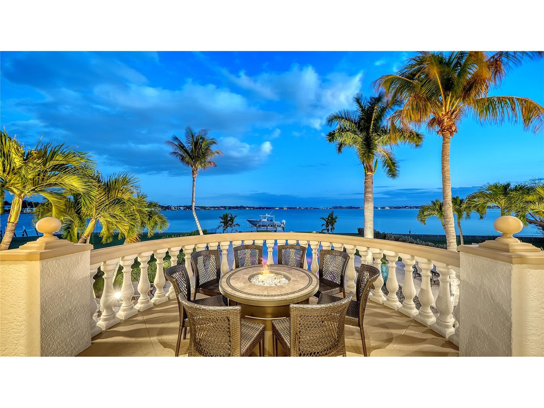 1240 Hillview Drive Sarasota FL 34239 A4688990 image5