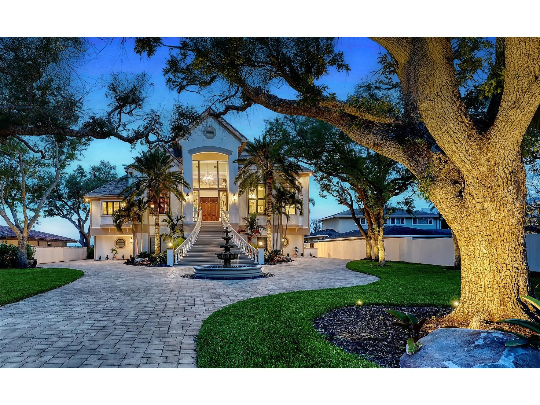 1240 Hillview Drive Sarasota FL 34239 A4688990 image7