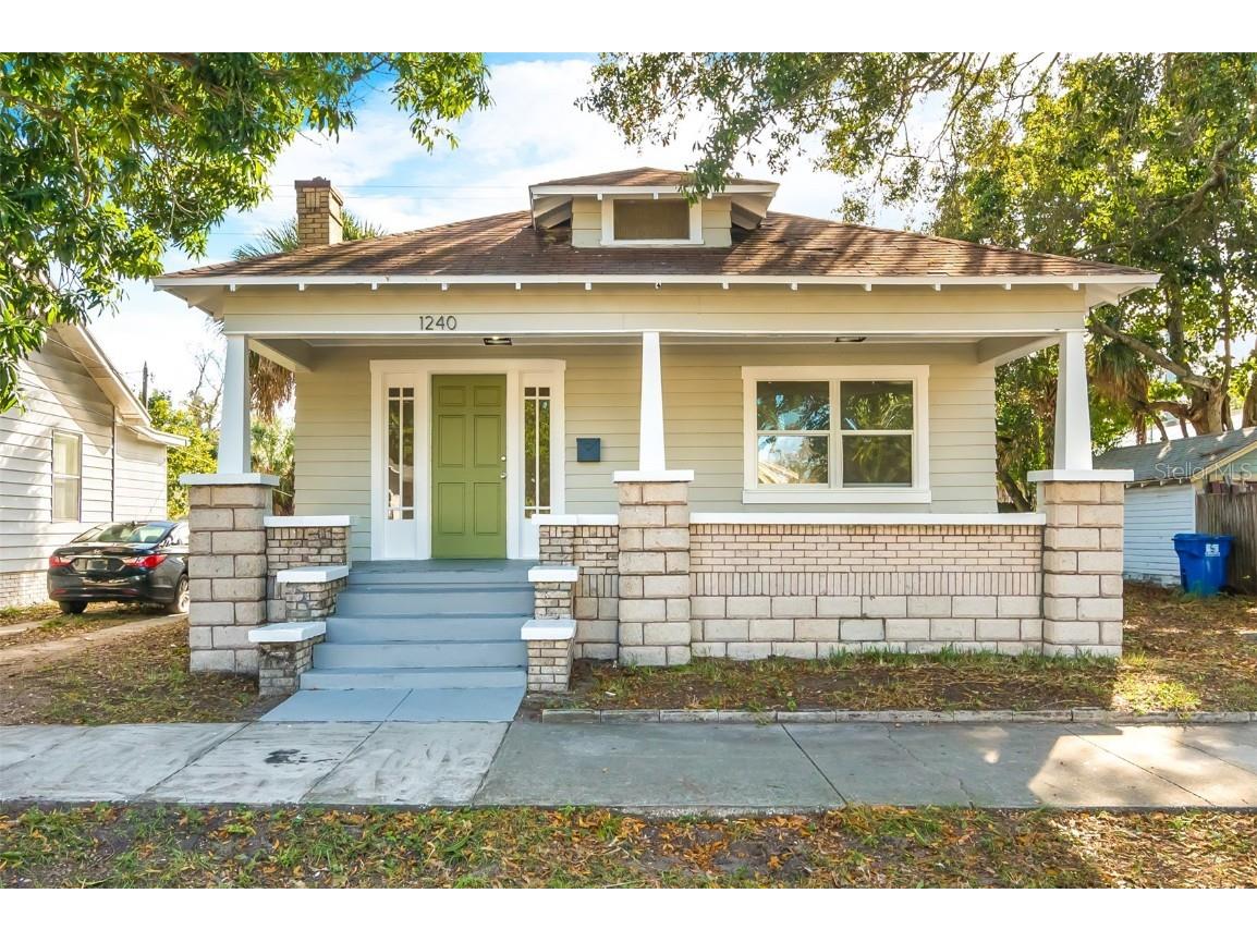 1240 James Avenue S Saint Petersburg FL 33705 T3494655 image1