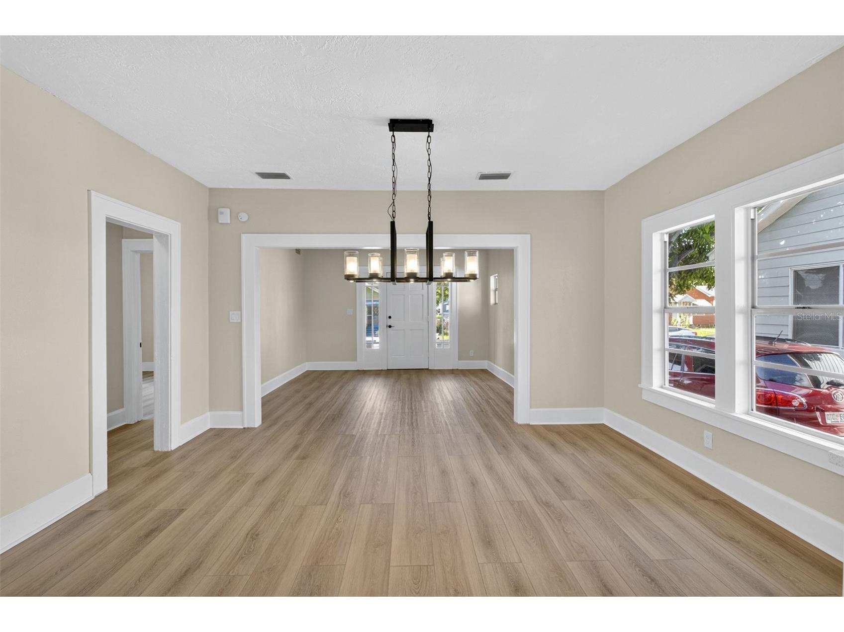 1240 James Avenue S Saint Petersburg FL 33705 TB8414281 image14