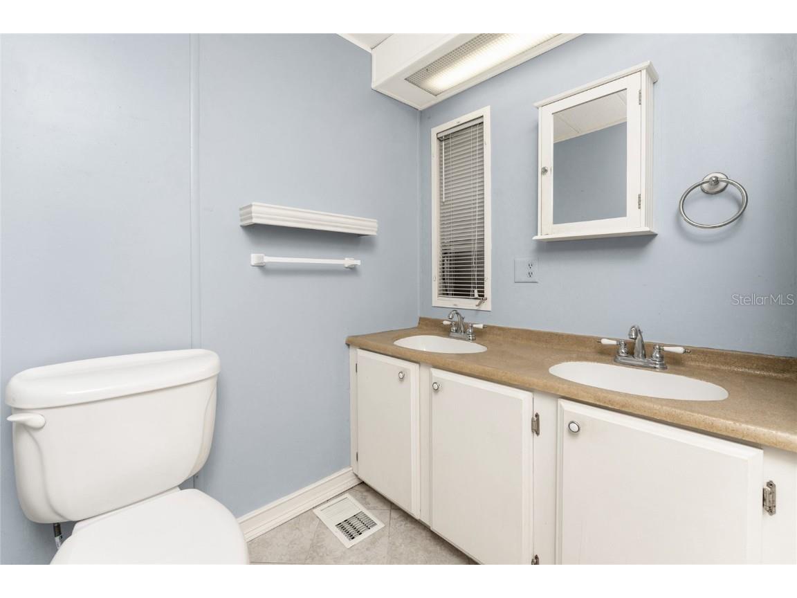 1240 Seagull Drive Englewood FL 34224 - CATFISH WATERWAY D6145210 image38