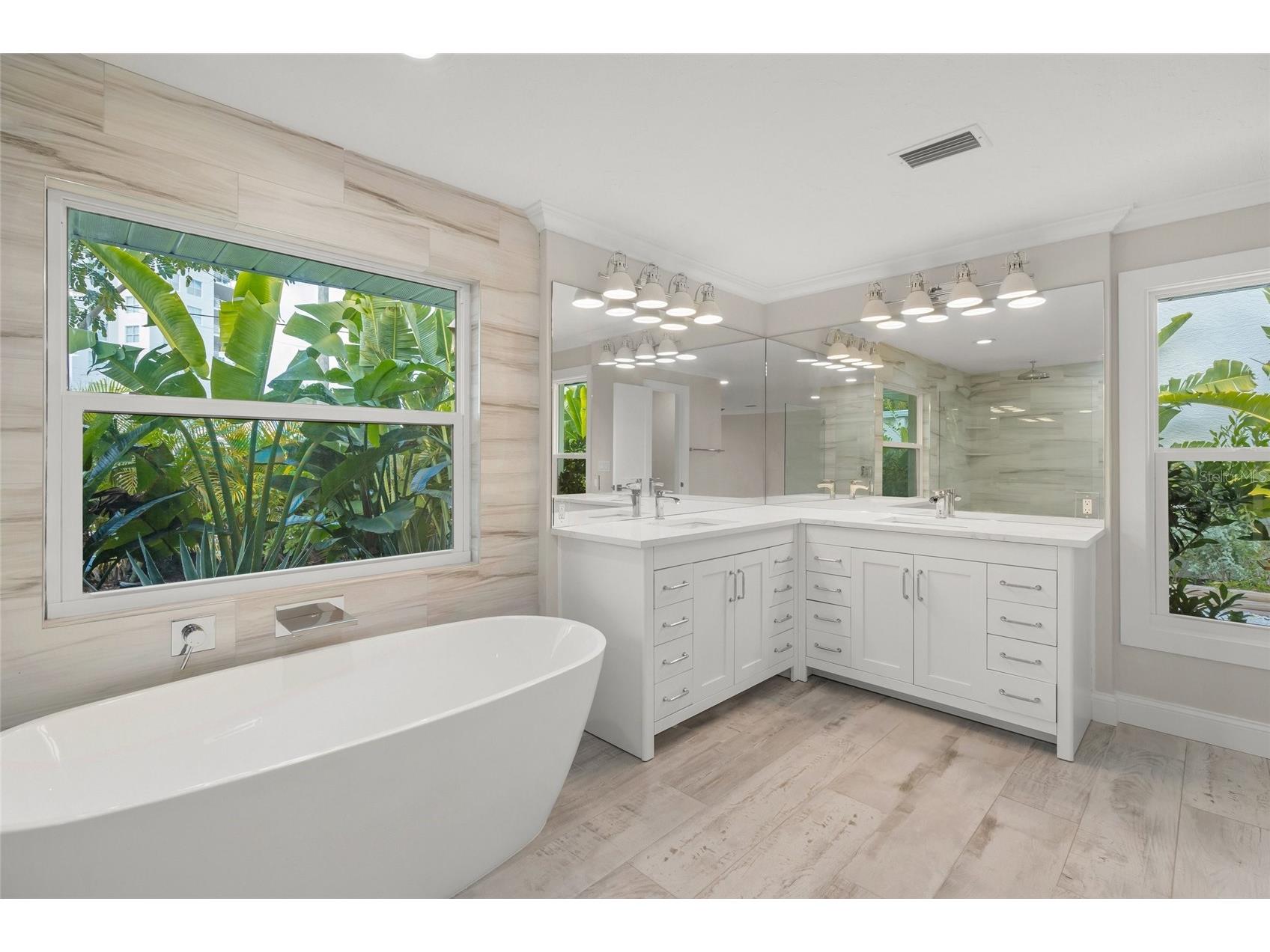 1240 Solitude Lane Sarasota FL 34242 A4655955 image40