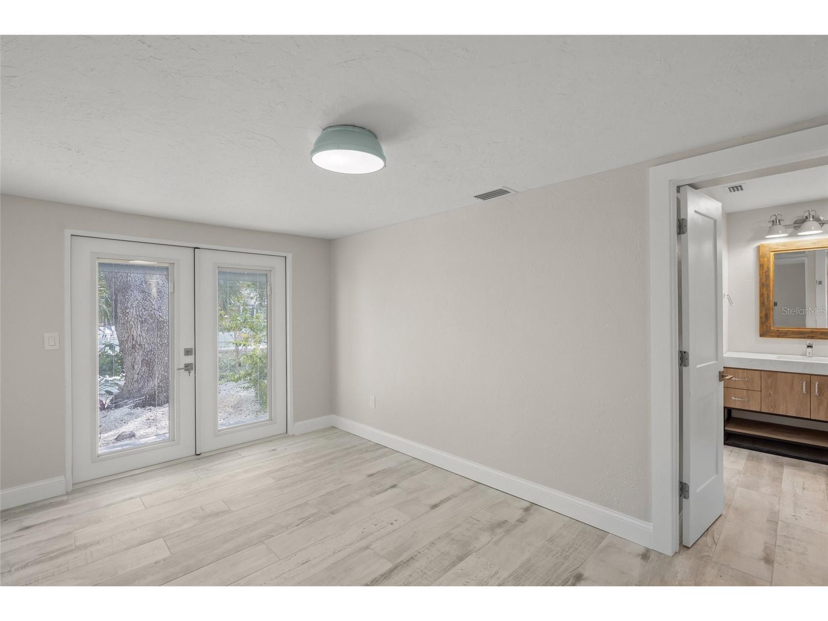 1240 Solitude Lane Sarasota FL 34242 A4655955 image44