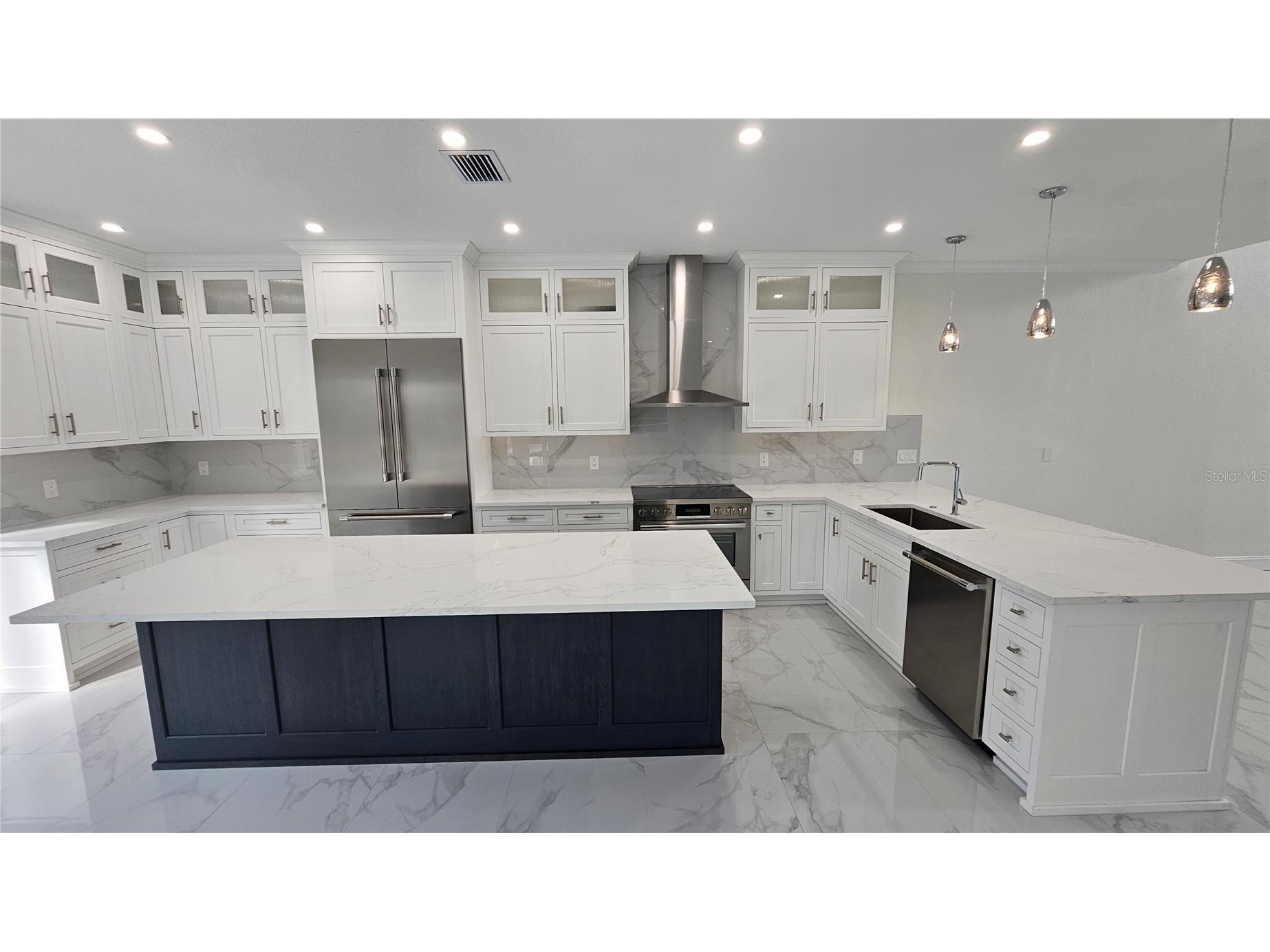 1240 Solitude Lane Sarasota FL 34242 A4655955 image5