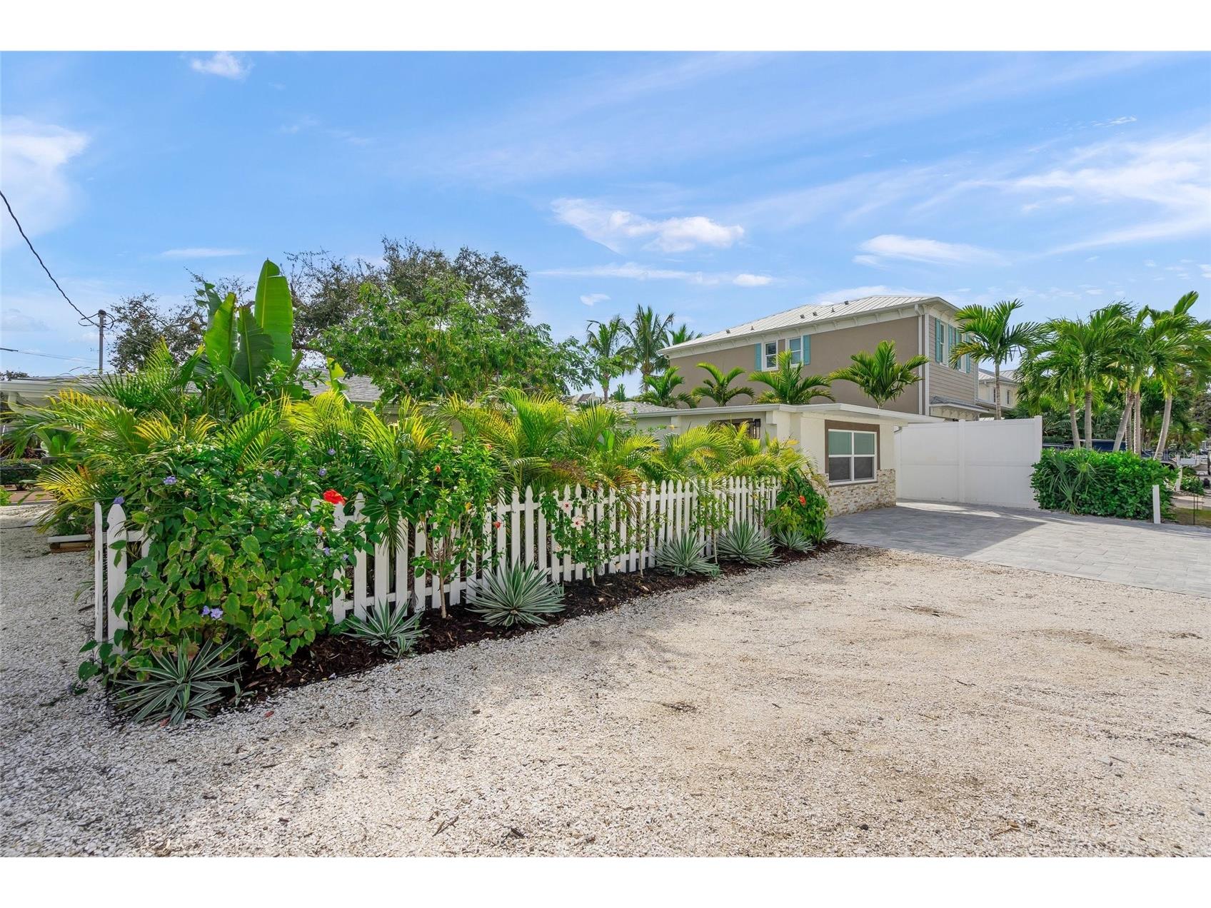 1240 Solitude Lane Sarasota FL 34242 A4655955 image53