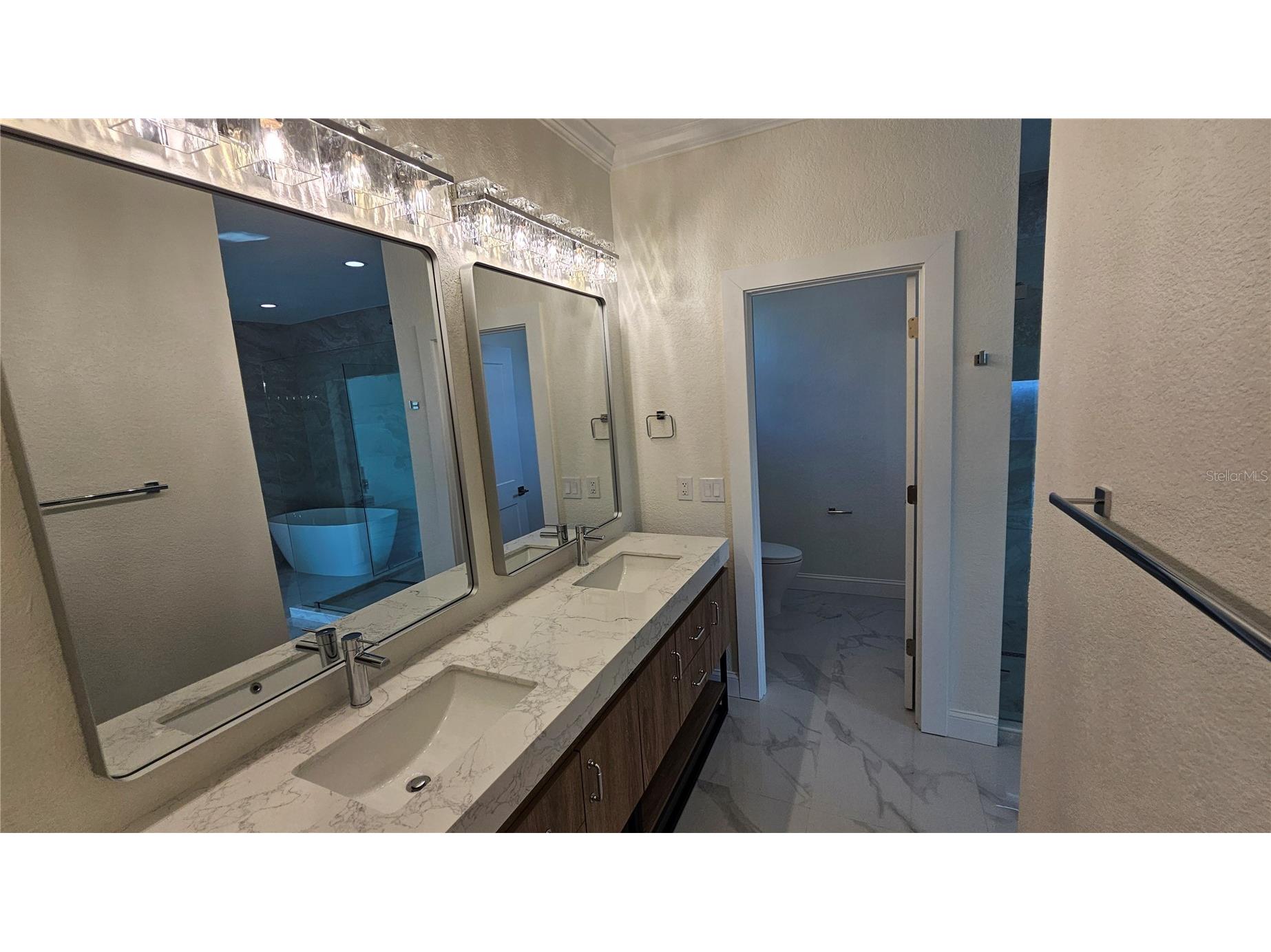 1240 Solitude Lane Sarasota FL 34242 A4655955 image81