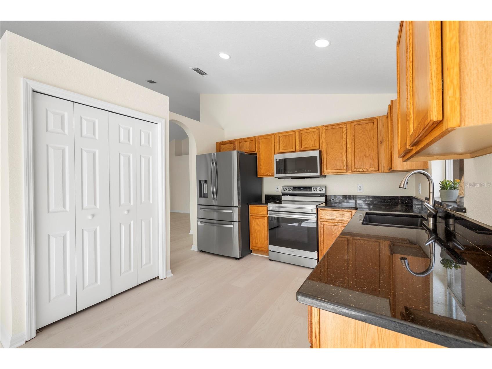 1240 Vinetree Drive Brandon FL 33510 O6391885 image11