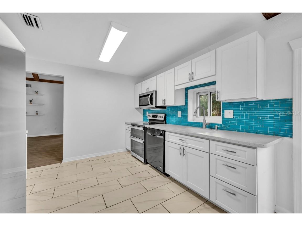 1240 W Voorhis Avenue Deland FL 32720 O6364812 image12