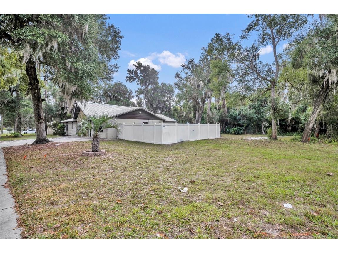 1240 W Voorhis Avenue Deland FL 32720 O6364812 image33