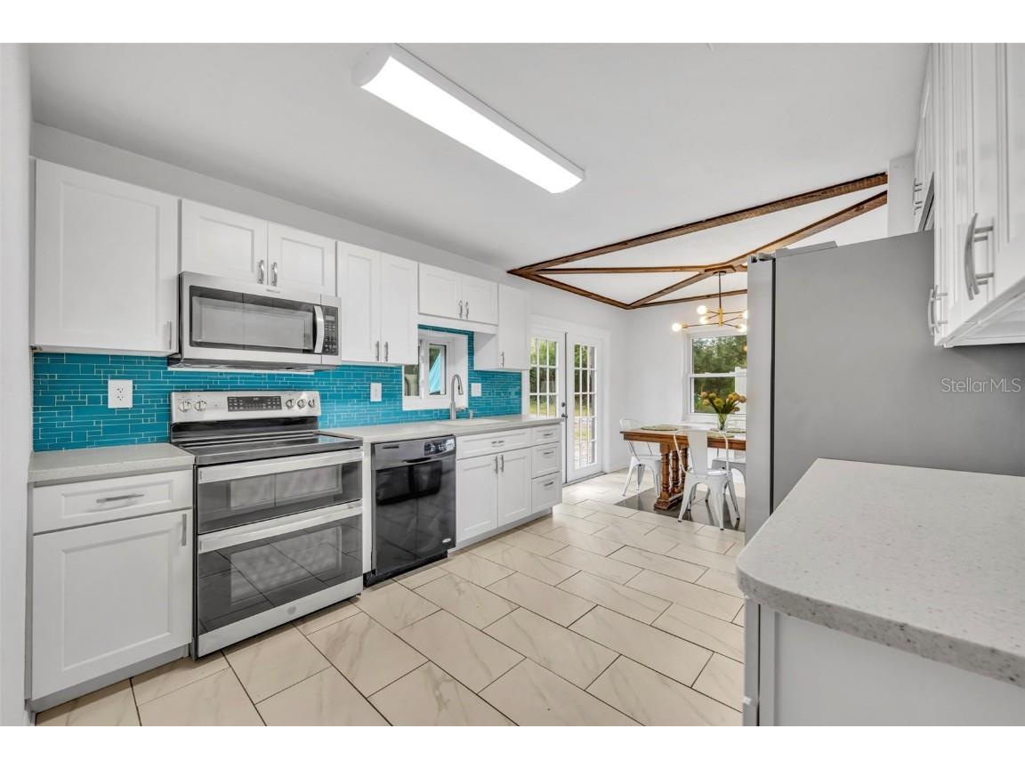 1240 W Voorhis Avenue Deland FL 32720 O6364812 image9