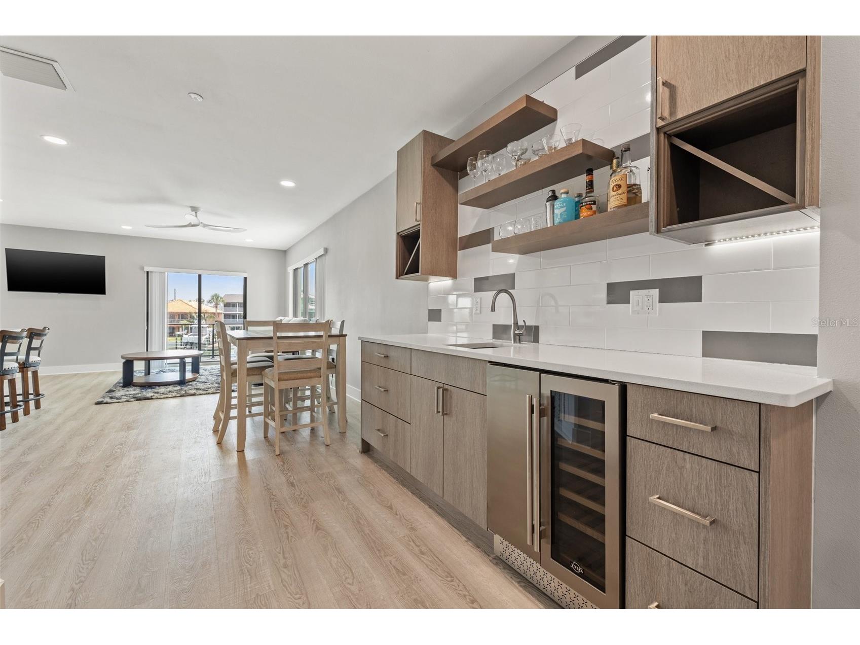 12400 Capri Circle N #A Treasure Island FL 33706 TB8427238 image3