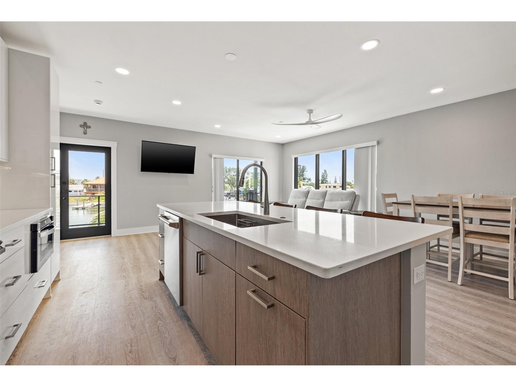 12400 Capri Circle N #A Treasure Island FL 33706 TB8427238 image7