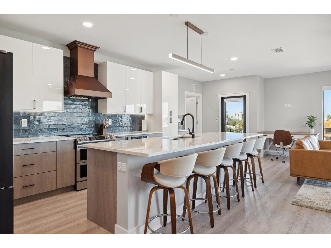 12400 Capri Circle N #B Treasure Island FL 33706 TB8427178 image8