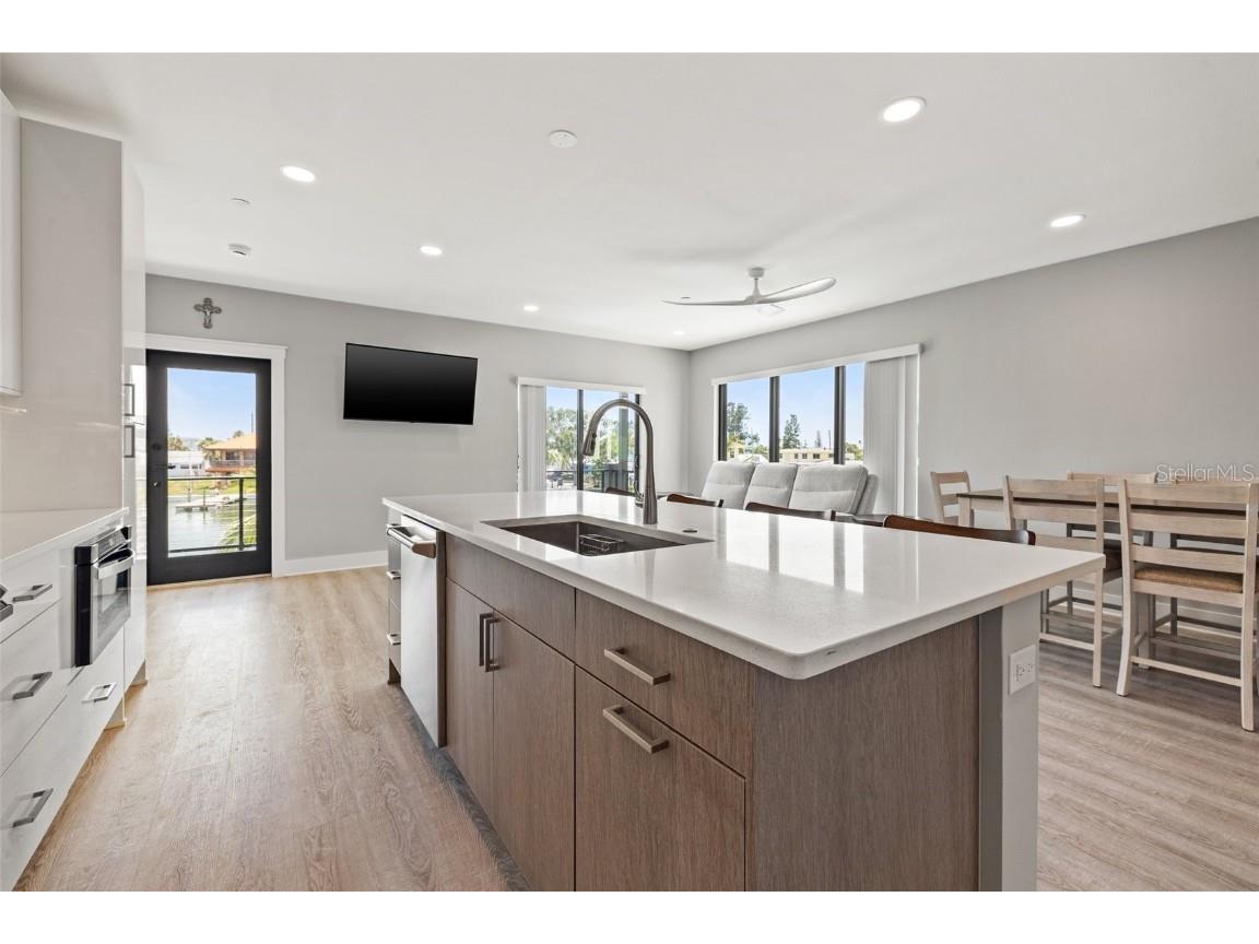 12400 Capri Circle N Treasure Island FL 33706 TB8396852 image67