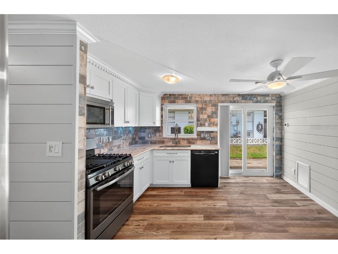 12400 Park Boulevard #213 Seminole FL 33772 TB8418374 image9