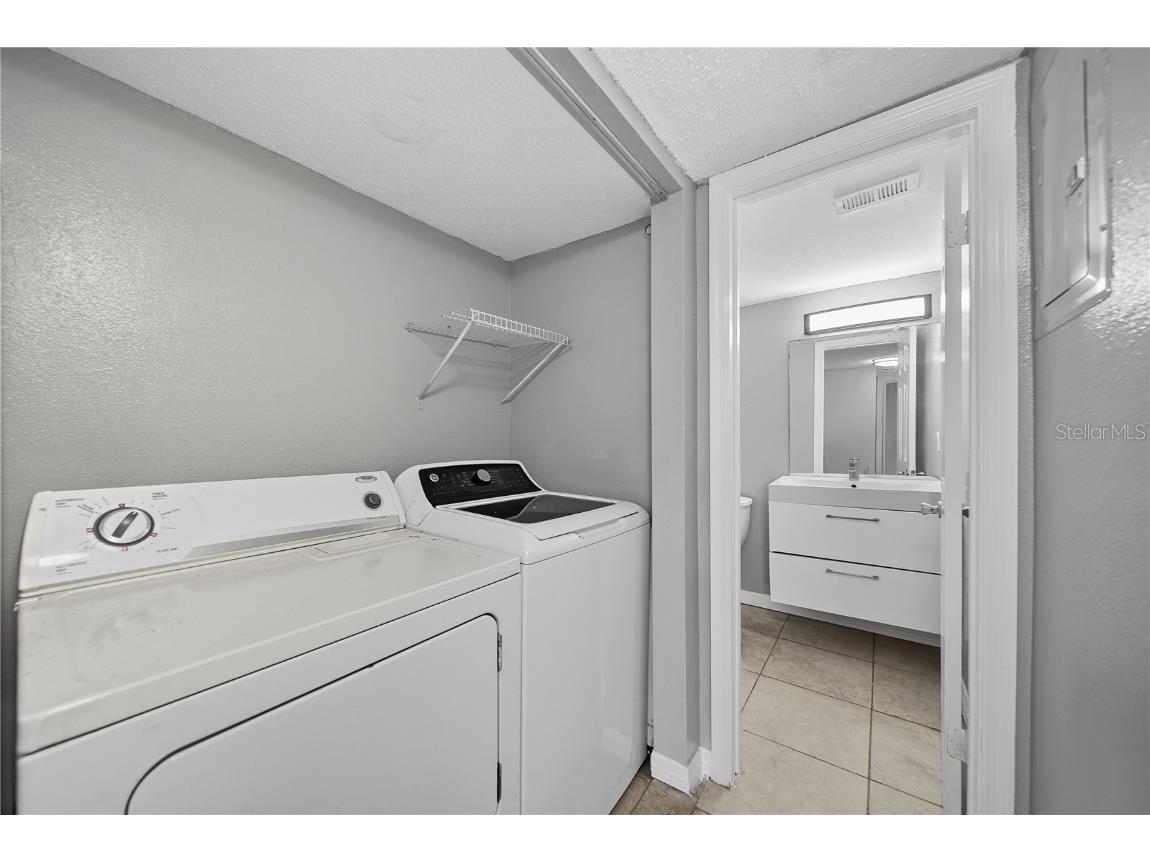 12401 Oak Cedar Place #201 Tampa FL 33612 TB8421324 image13