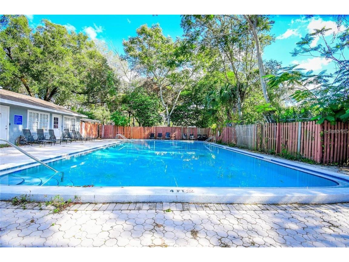 12401 Oak Cedar Place #201 Tampa FL 33612 TB8421324 image17