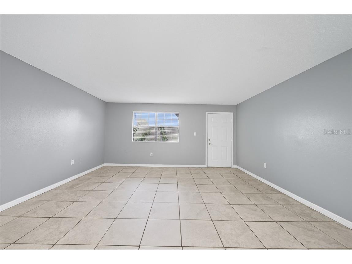 12401 Oak Cedar Place #201 Tampa FL 33612 TB8421324 image4