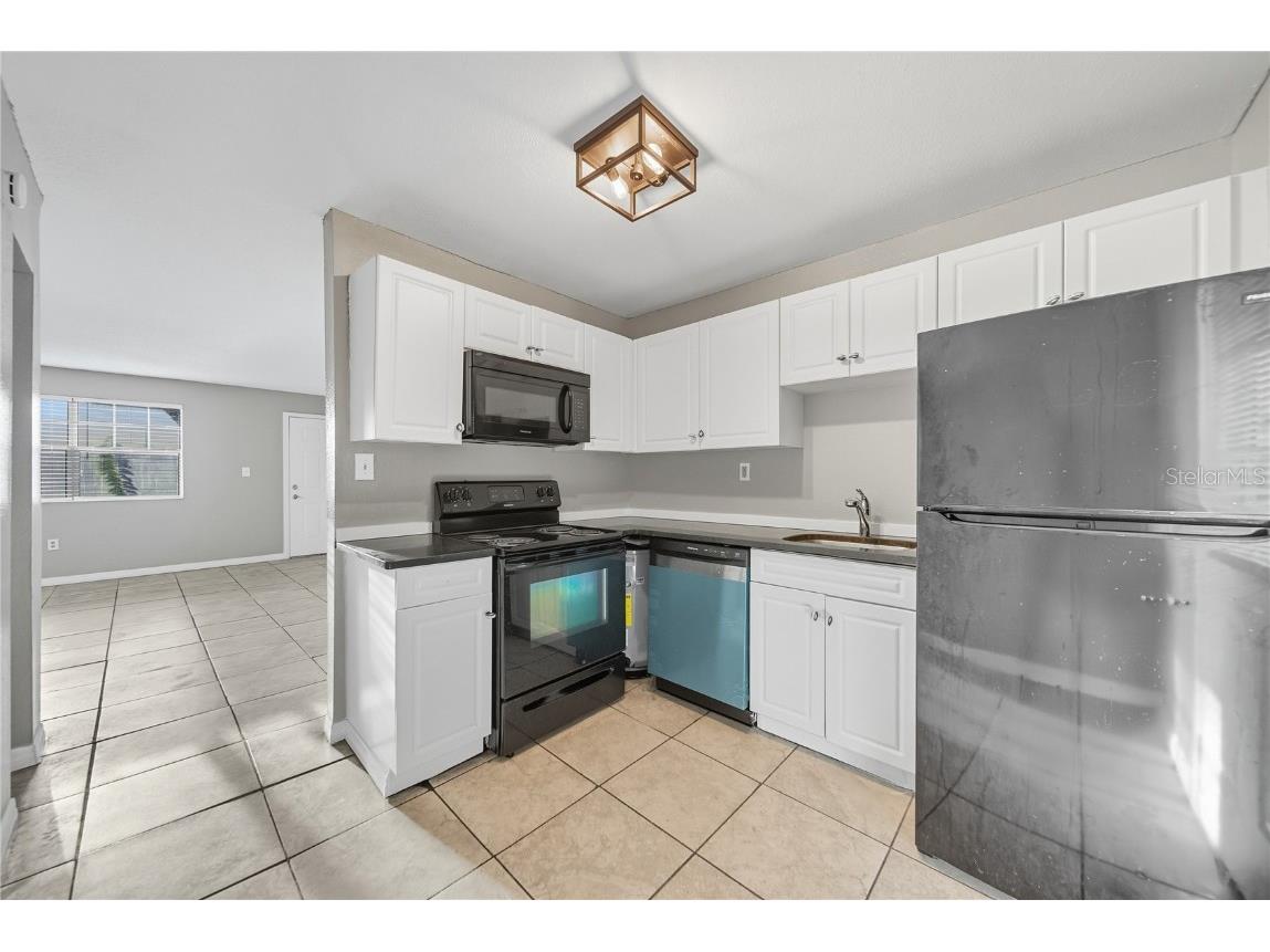 12401 Oak Cedar Place #201 Tampa FL 33612 TB8421324 image6