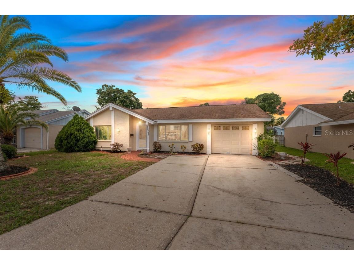 12401 Partridge Hill Row Hudson FL 34667 W7865820 image1