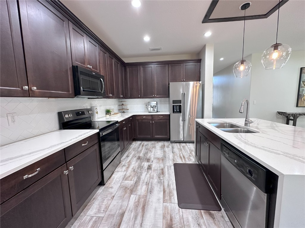 12403 Coralbean Court New Port Richey FL 34654 W7879609 image6