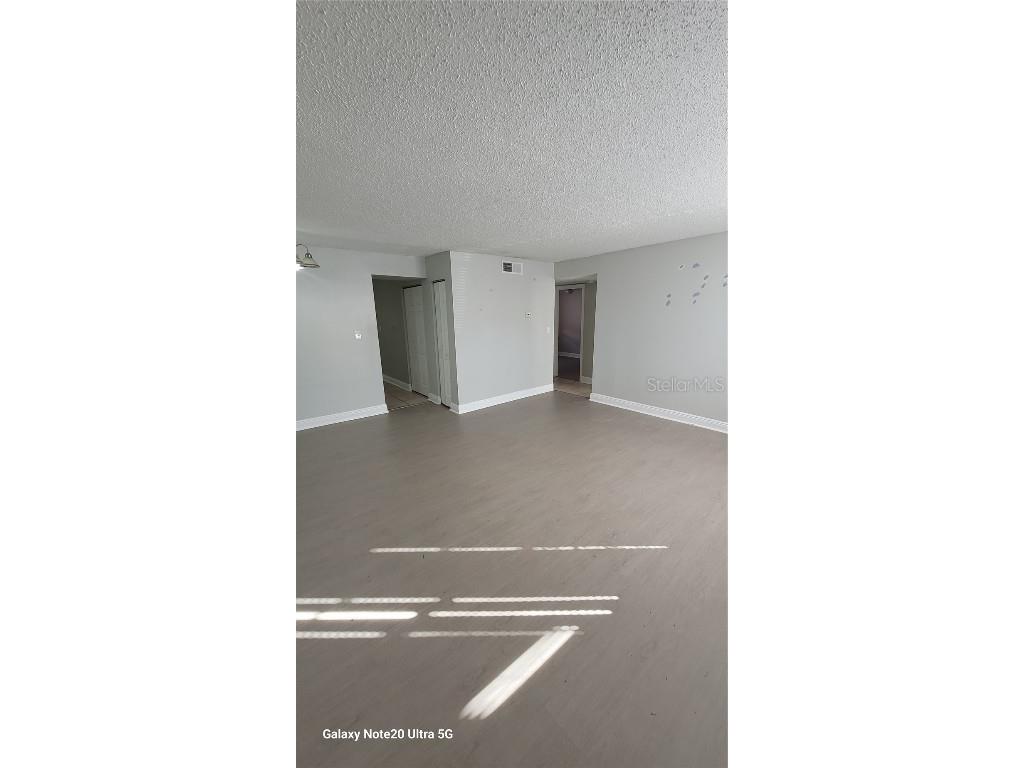 12403 Hibiscus Oak Place #101 Tampa FL 33612 TB8453968 image3