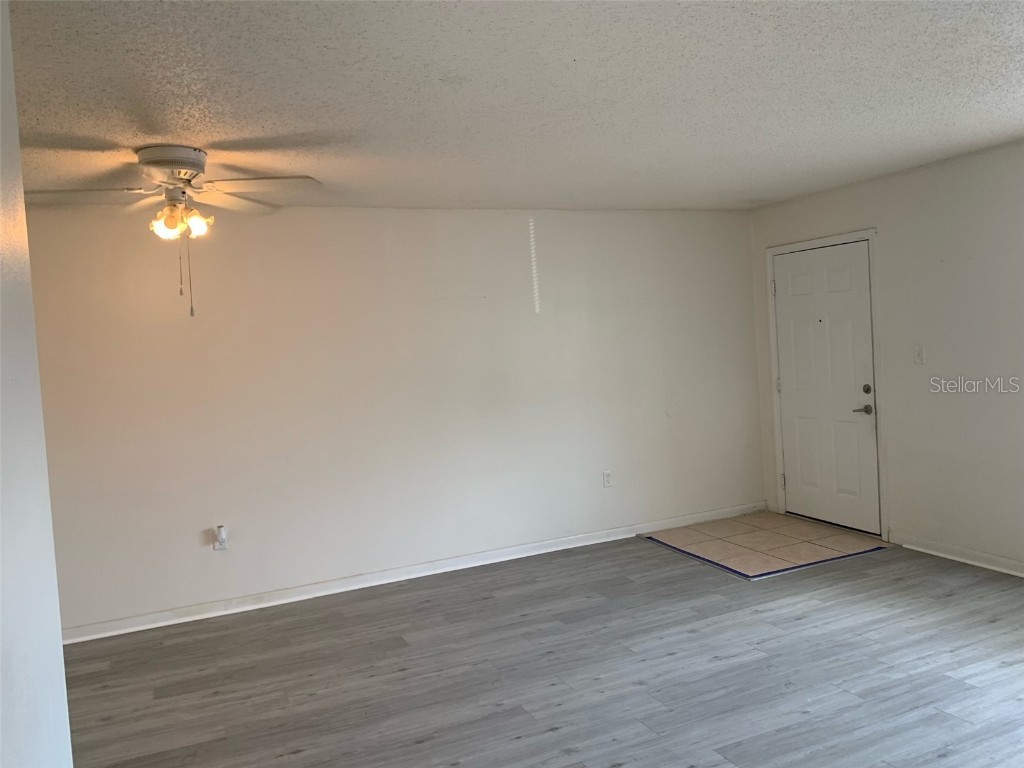 12403 Hibiscus Oak Place #202 Tampa FL 33612 TB8356396 image3