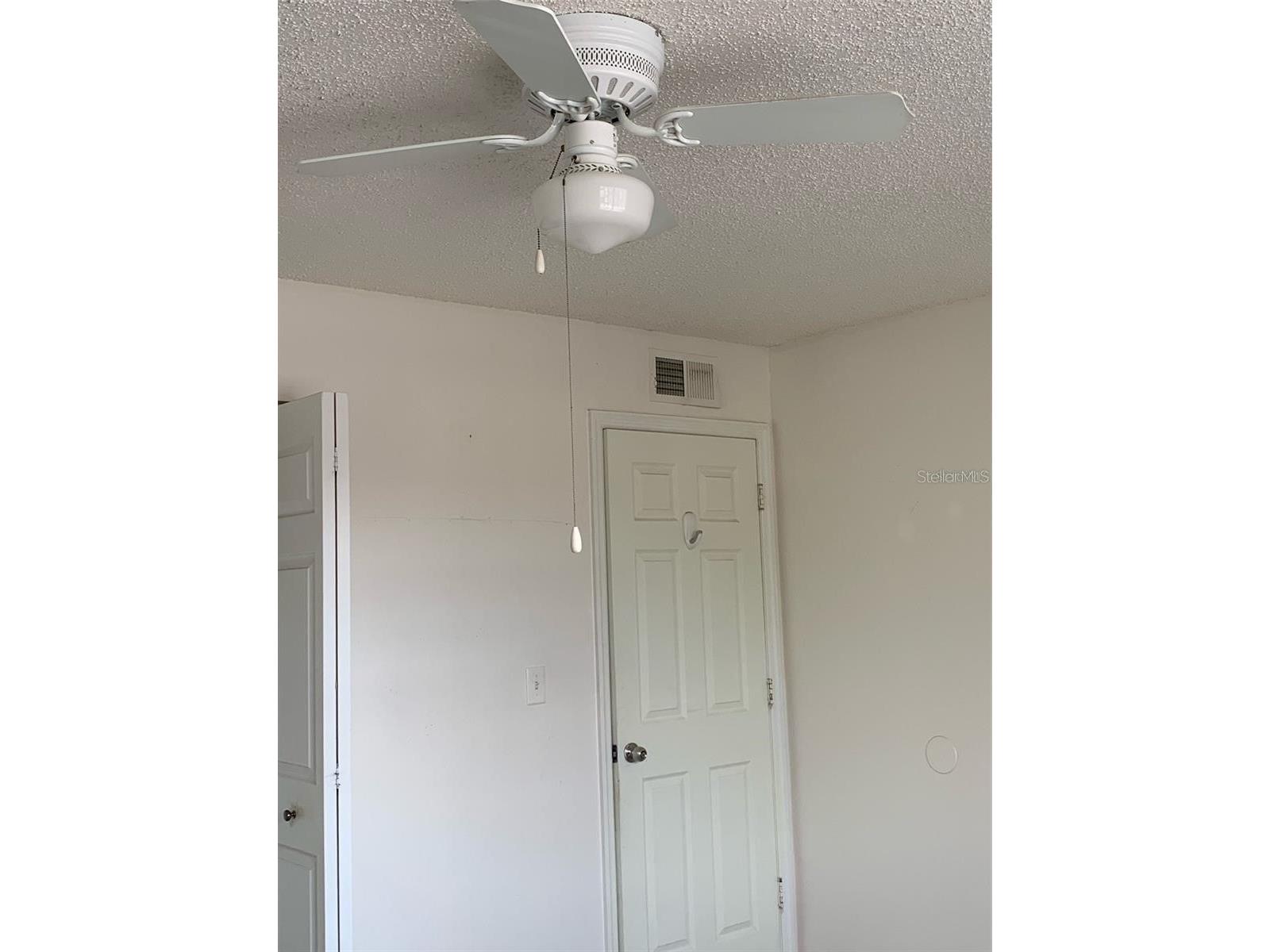 12403 Hibiscus Oak Place #202 Tampa FL 33612 TB8496922 image30
