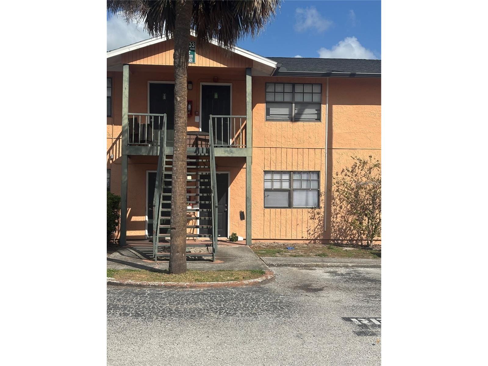12403 Hibiscus Oak Place #202 Tampa FL 33612 TB8496922 image4
