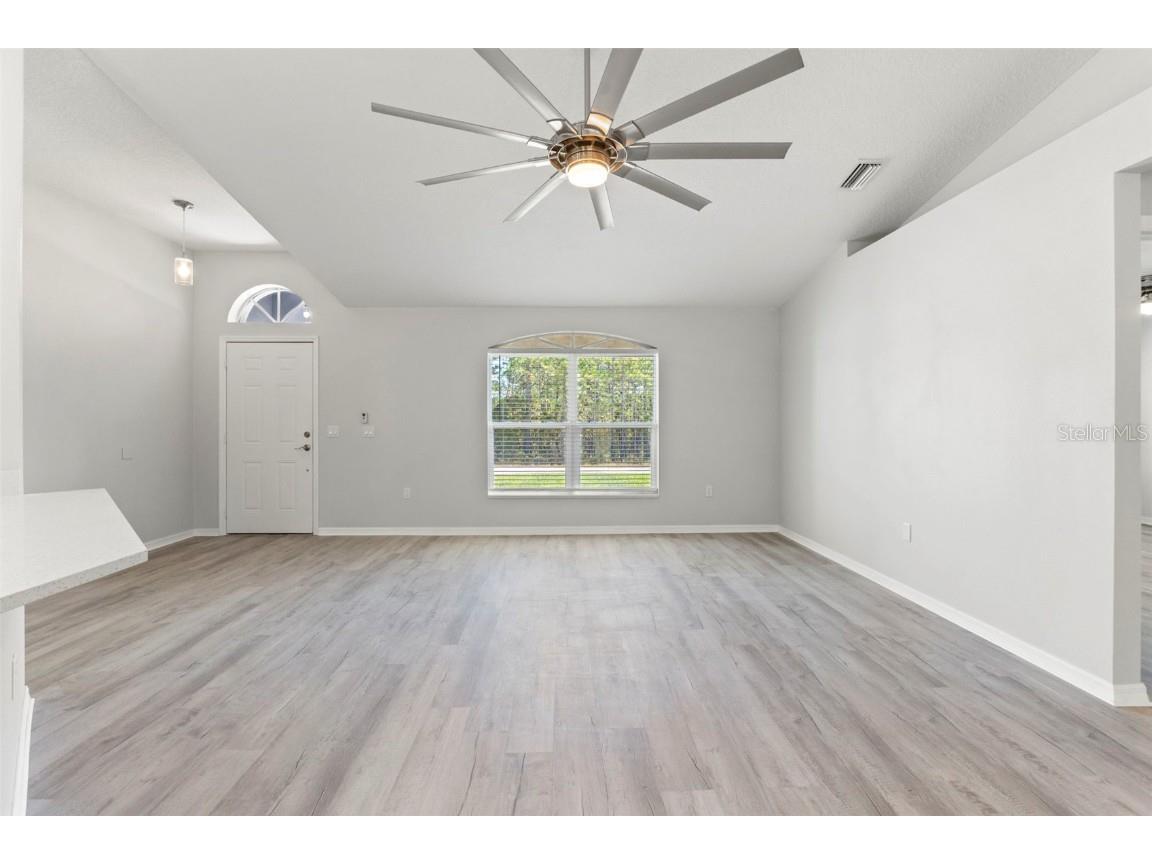 12403 Snowy Egret Avenue Weeki Wachee FL 34614 W7880145 image17