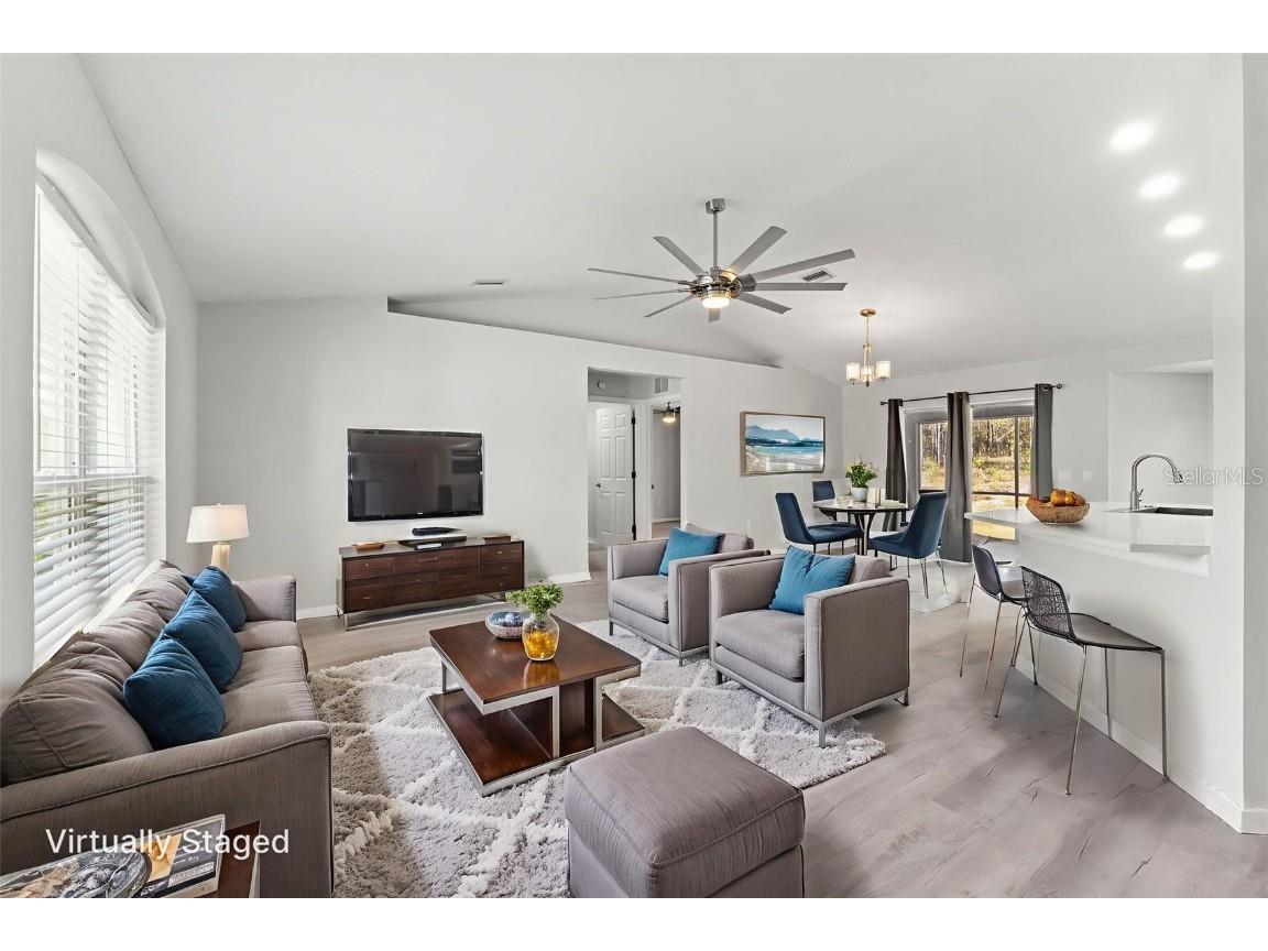 12403 Snowy Egret Avenue Weeki Wachee FL 34614 W7880145 image2