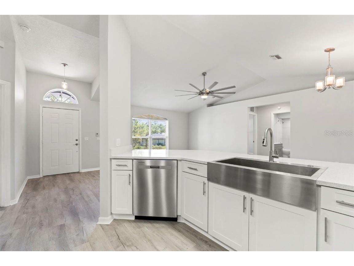 12403 Snowy Egret Avenue Weeki Wachee FL 34614 W7880145 image22