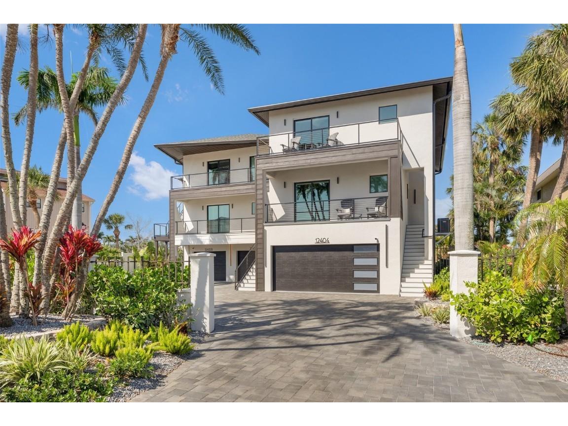 12404 Capri Circle N Treasure Island FL 33706 TB8428206 image1