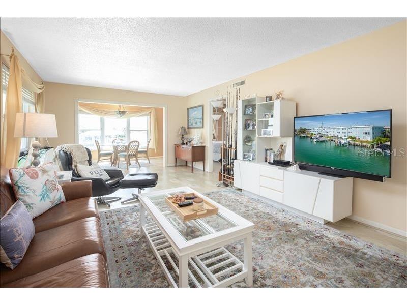 12405 3rd Street E #201 Treasure Island FL 33706 TB8507666 image10