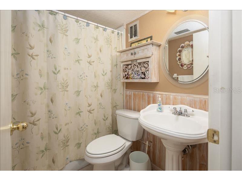 12405 3rd Street E #201 Treasure Island FL 33706 TB8507666 image23