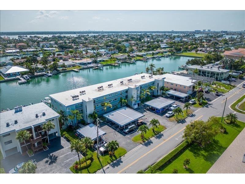 12405 3rd Street E #201 Treasure Island FL 33706 TB8507666 image3