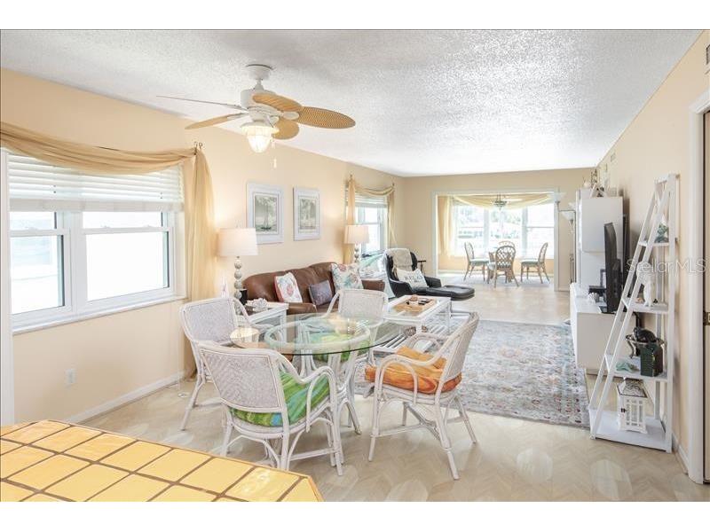 12405 3rd Street E #201 Treasure Island FL 33706 TB8507666 image5