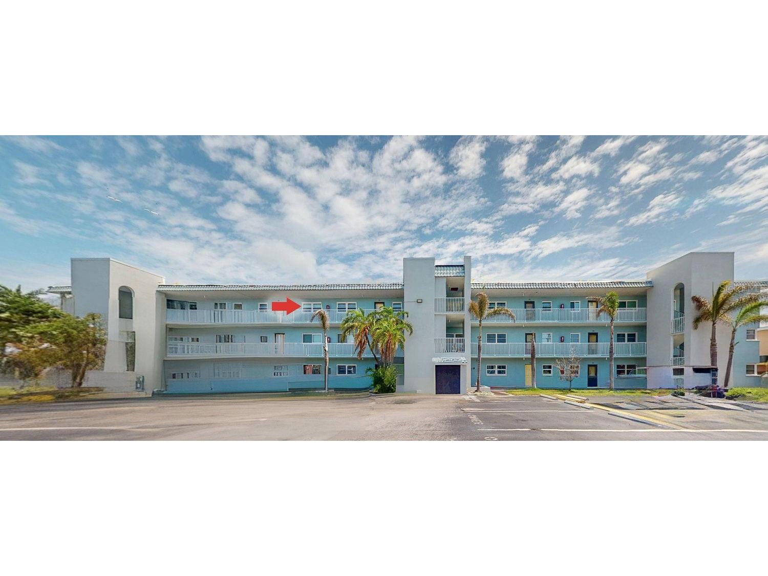 12405 3rd Street E #306 Treasure Island FL 33706 TB8372138 image1