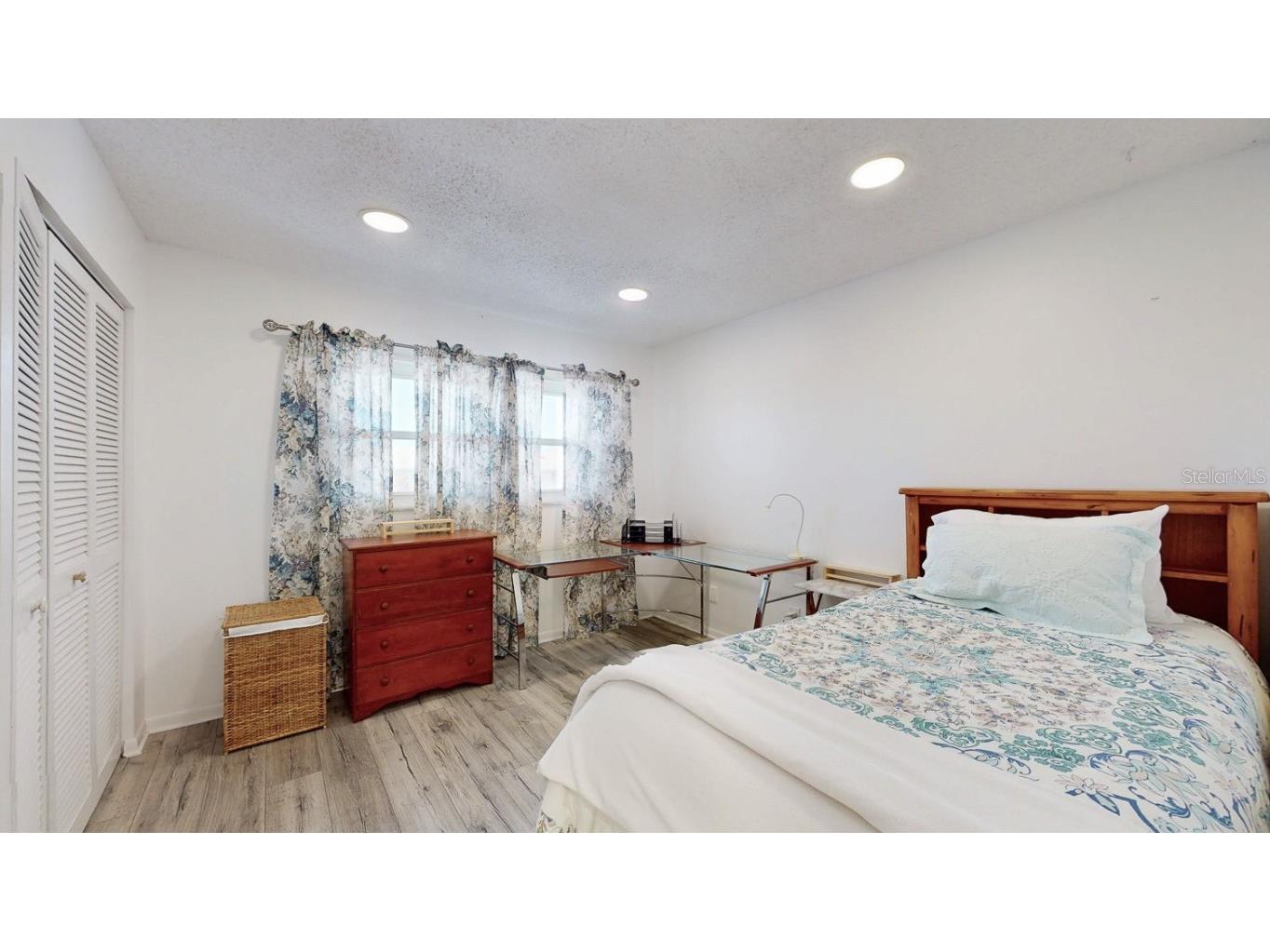 12405 3rd Street E #306 Treasure Island FL 33706 TB8372138 image27