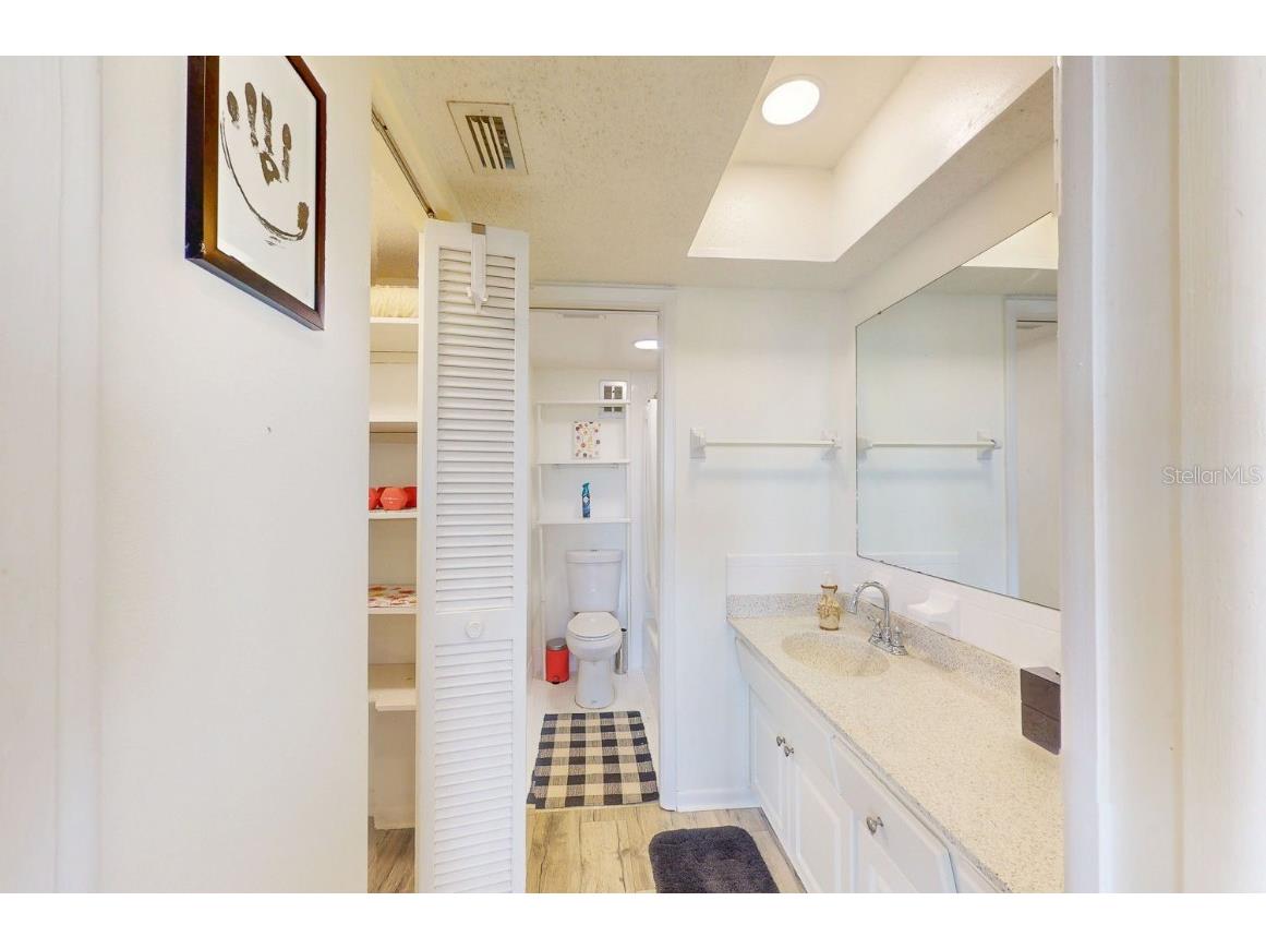 12405 3rd Street E #306 Treasure Island FL 33706 TB8372138 image40