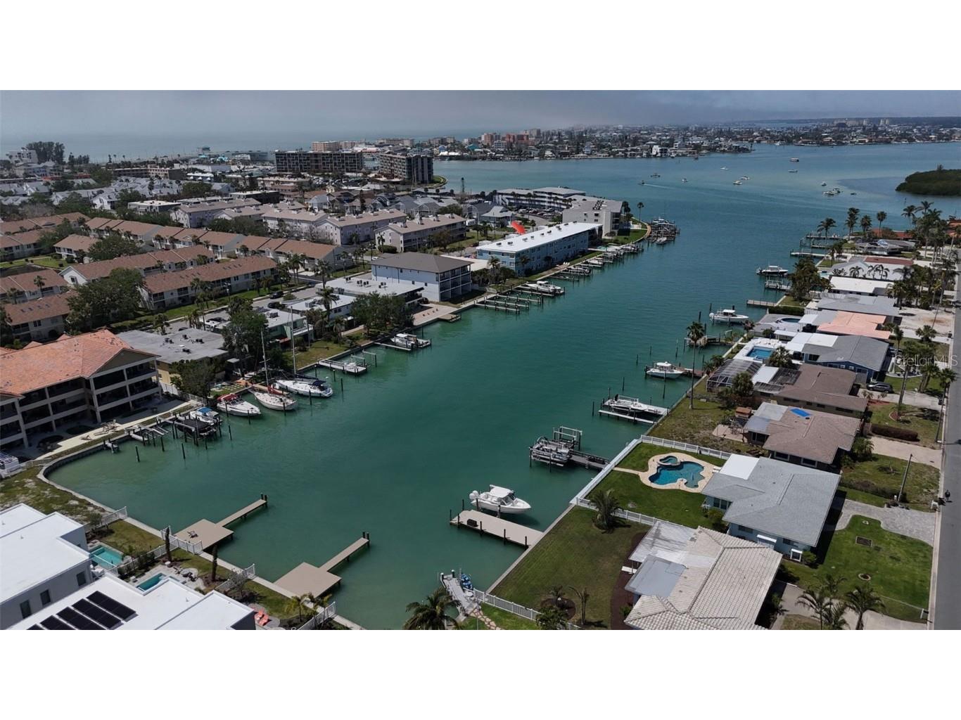 12405 3rd Street E #306 Treasure Island FL 33706 TB8372138 image6