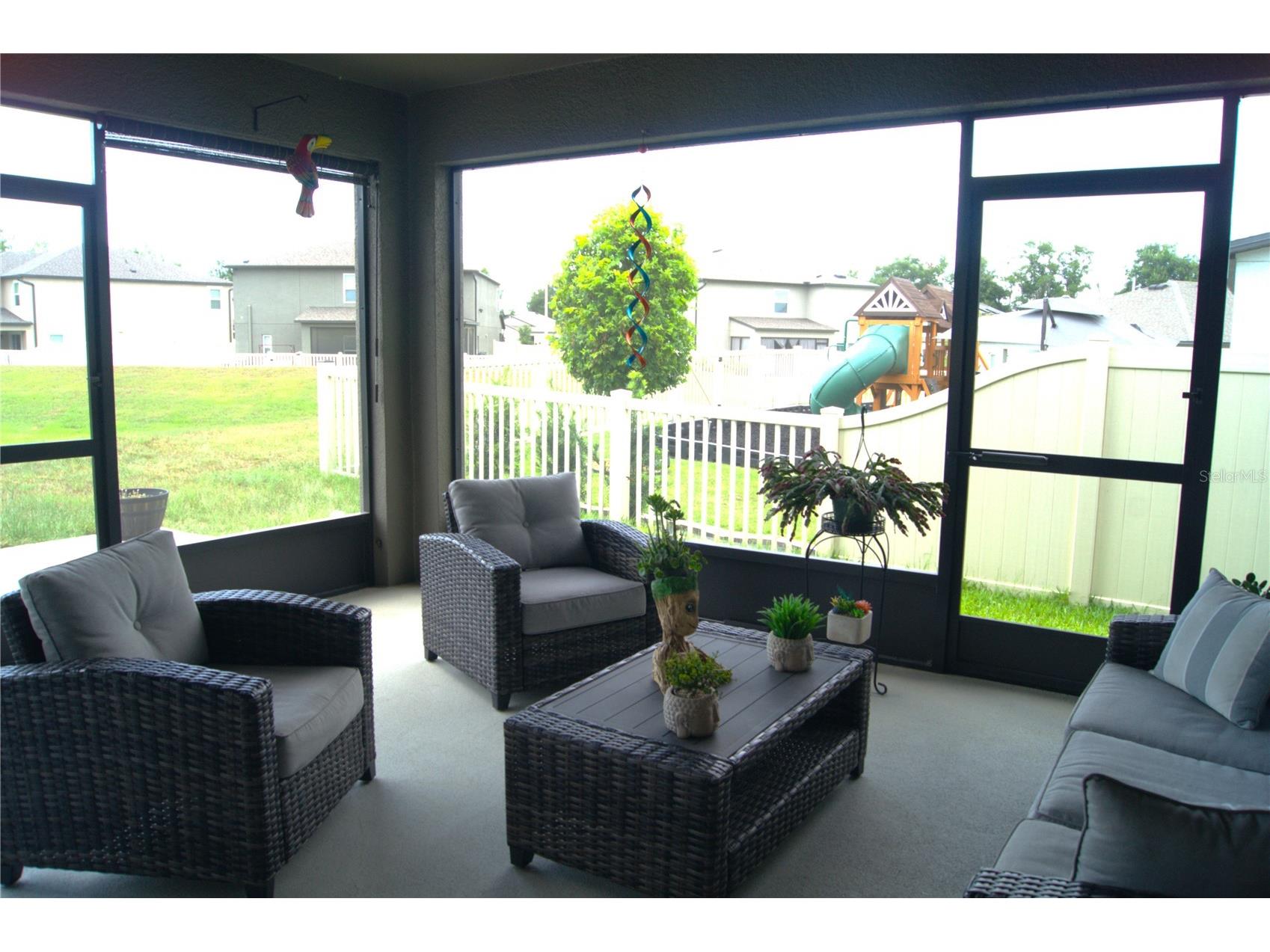 12407 Hilltop Farms Drive Dade City FL 33525 TB8524304 image12