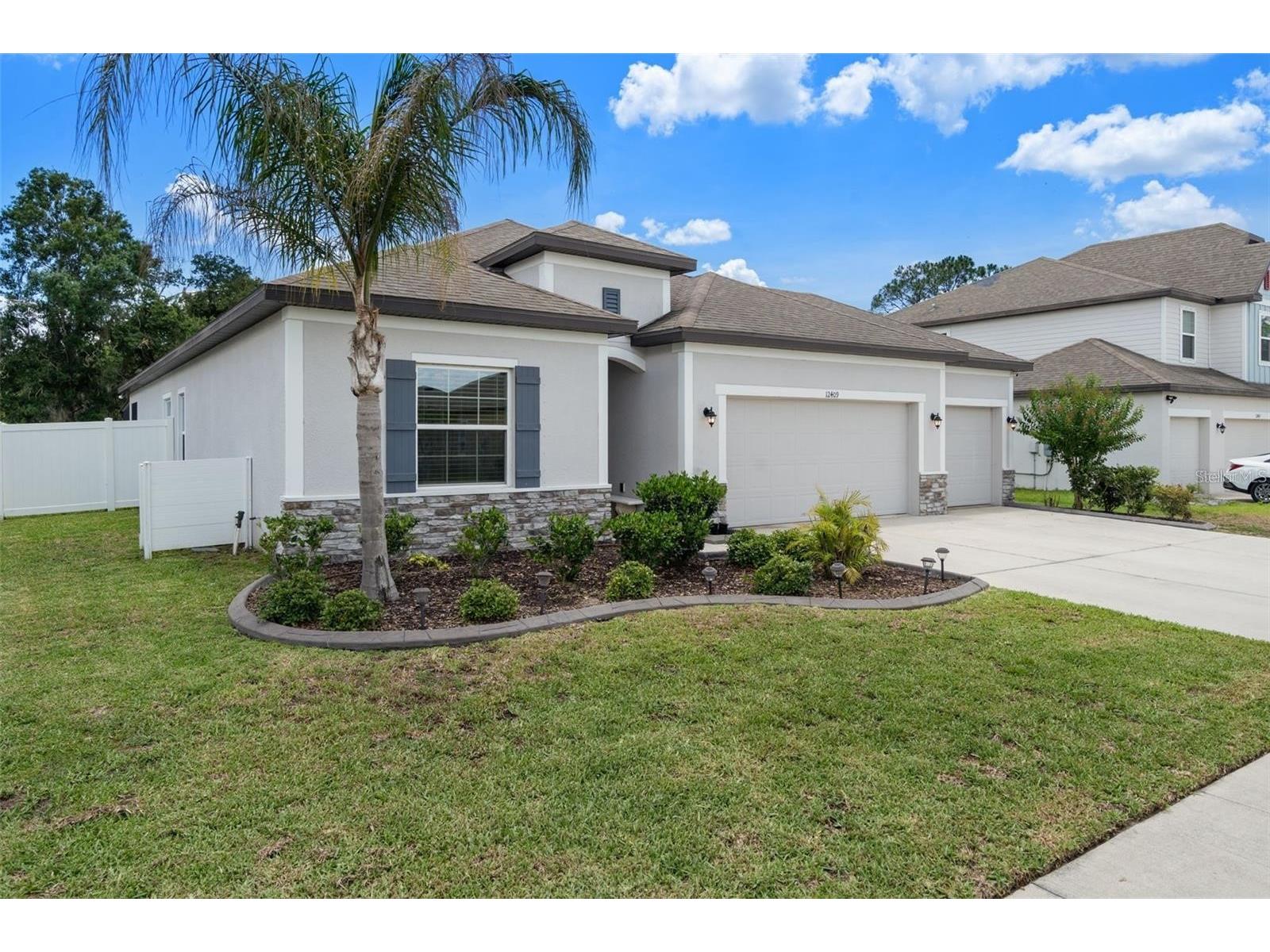 12409 Brick Cobblestone Drive Riverview FL 33579 TB8527309 image1